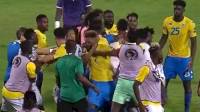 Lagi, Insiden Terjadi di Piala Afrika 2021: Pemain Ghana Tonjok Pemain Gabon